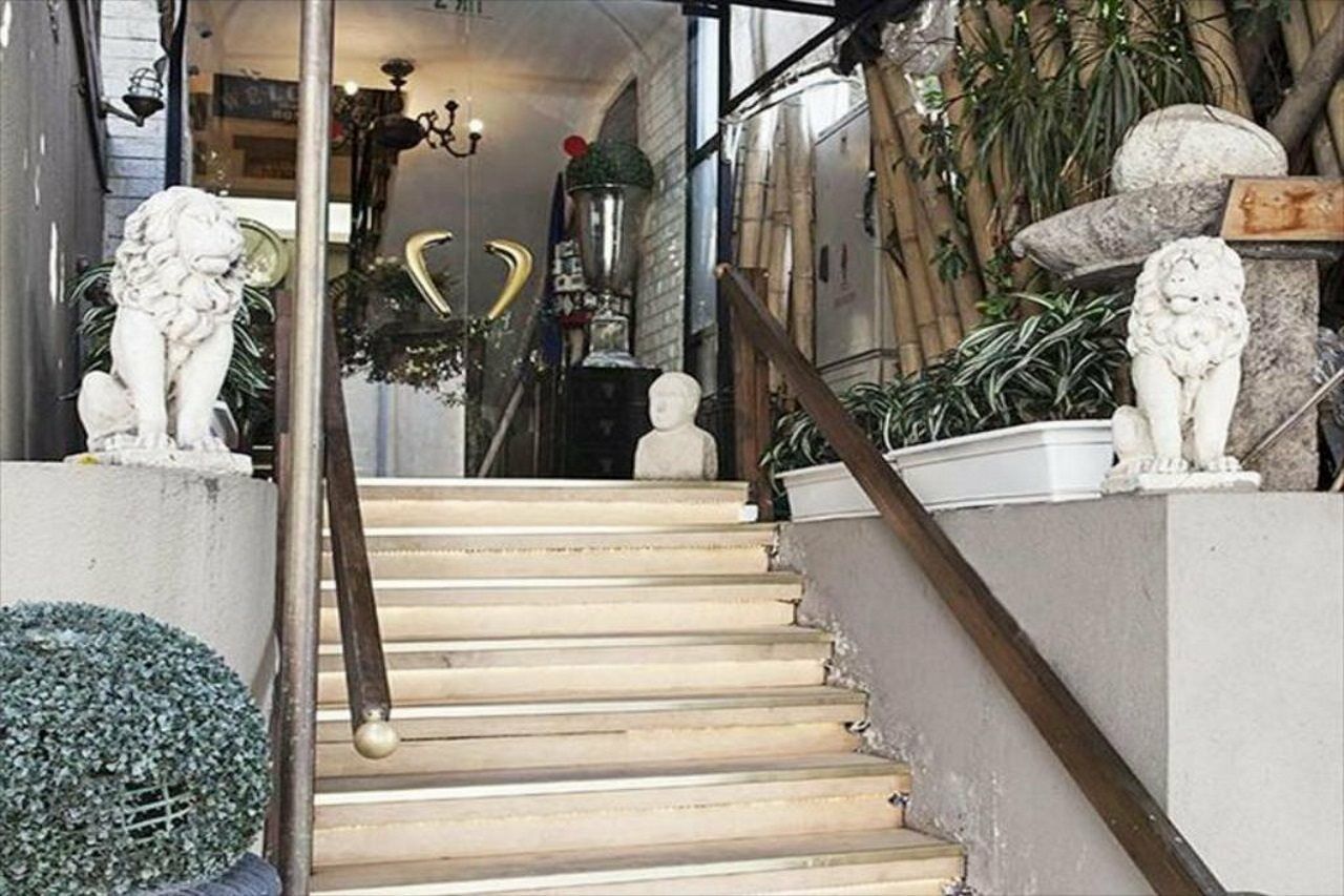 Ophir Hotel